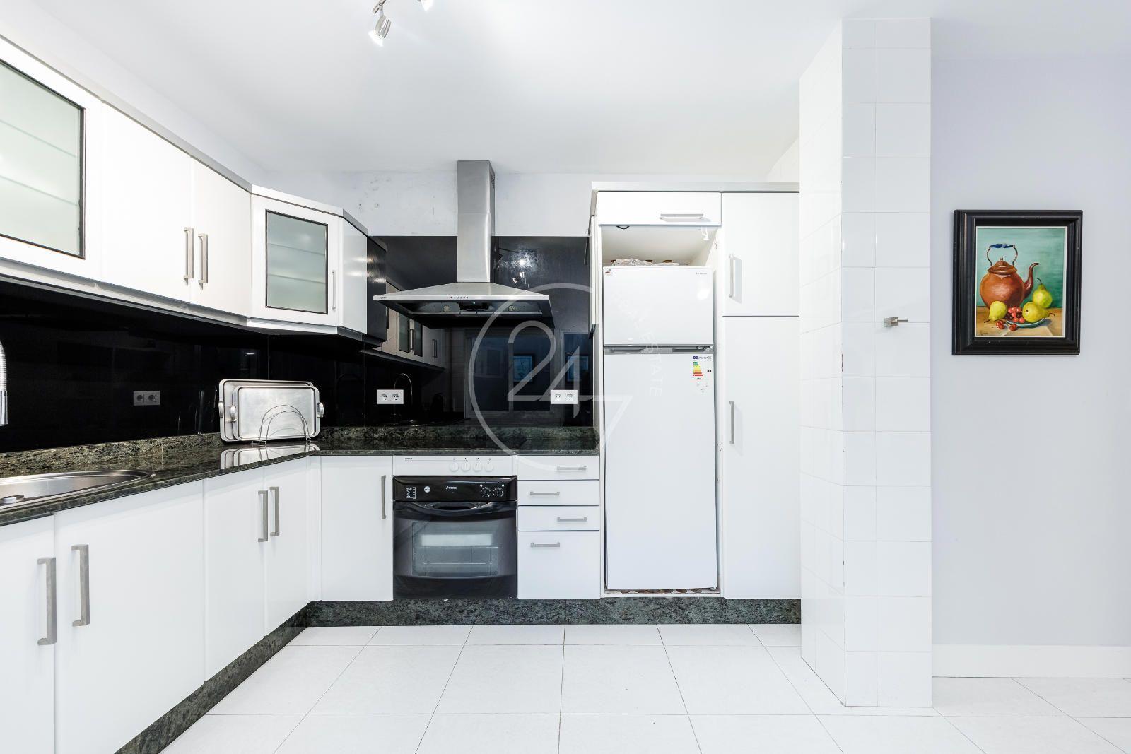 Chalet en Venta en Grove, O