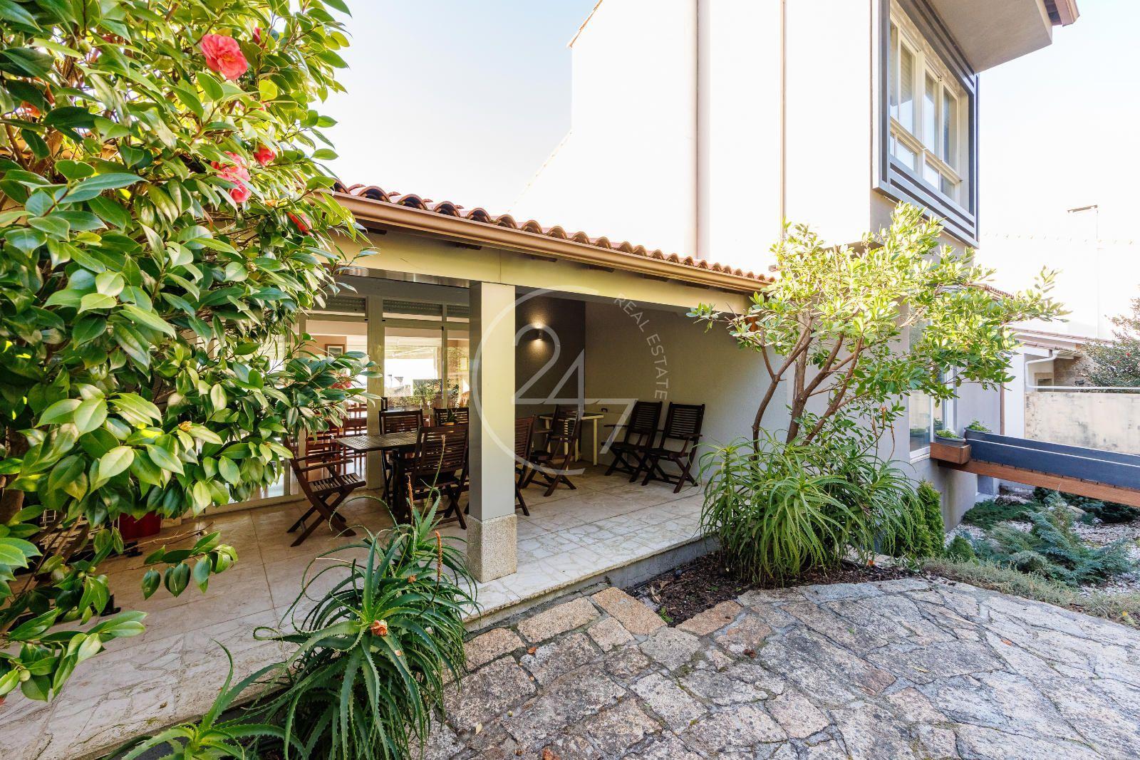 Chalet en Venta en Grove, O