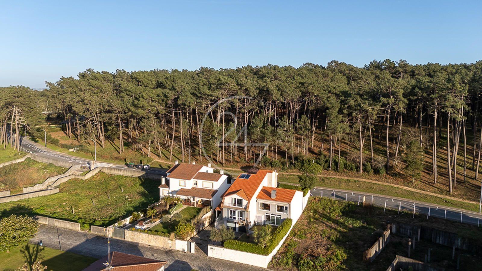 Chalet en Venta en Grove, O