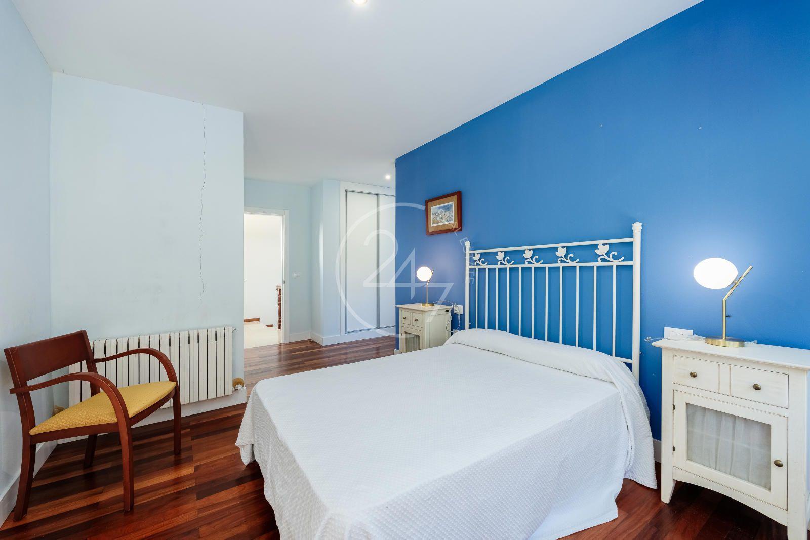 Chalet en Venta en Grove, O