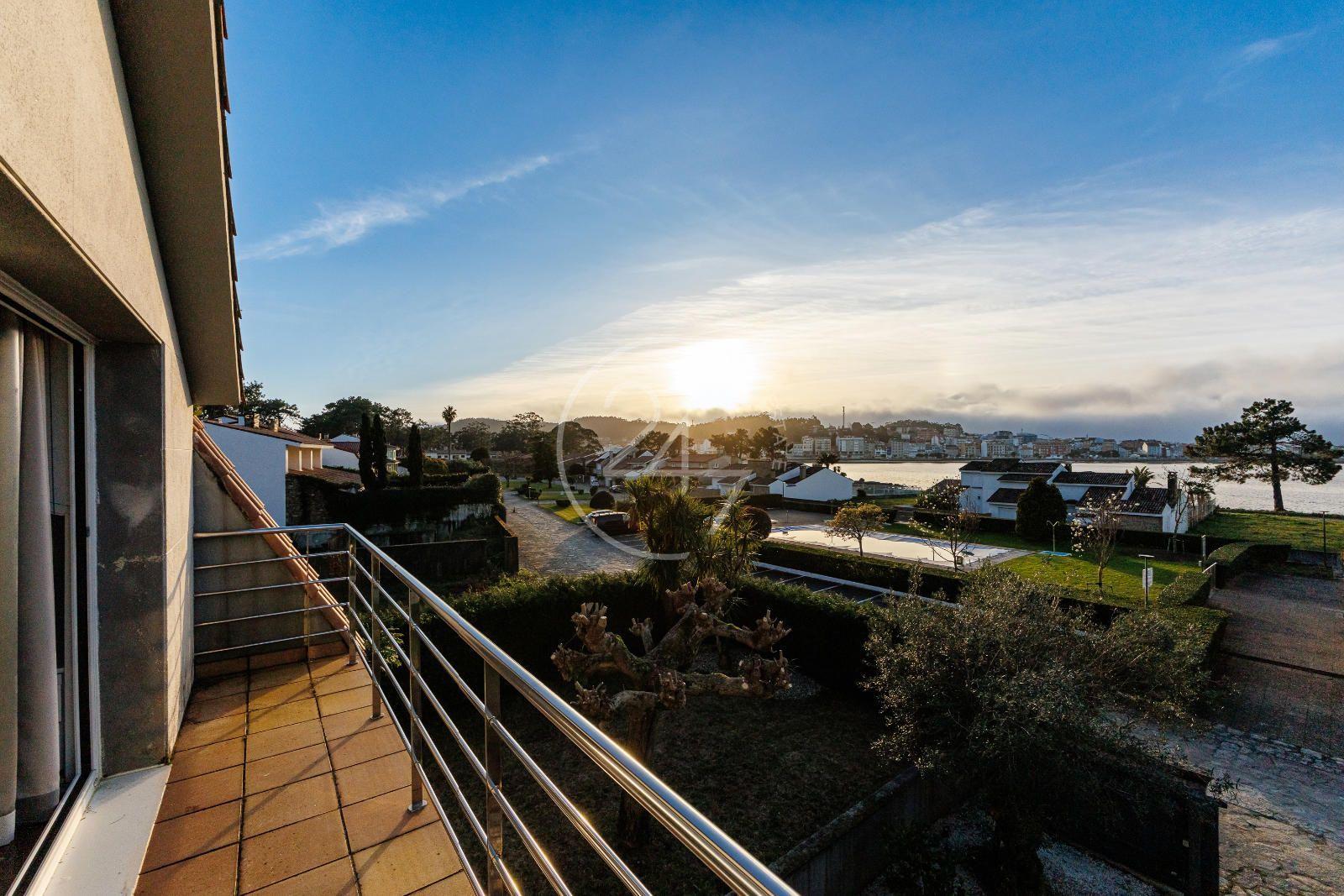 Chalet en Venta en Grove, O