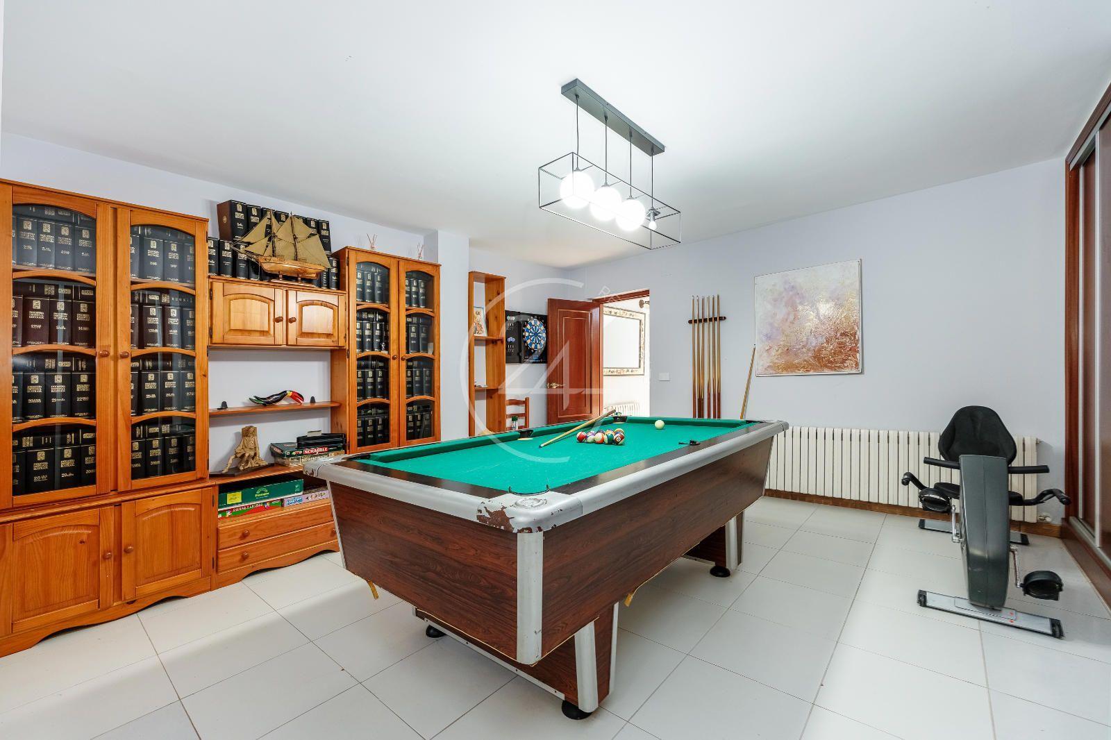 Chalet en Venta en Grove, O