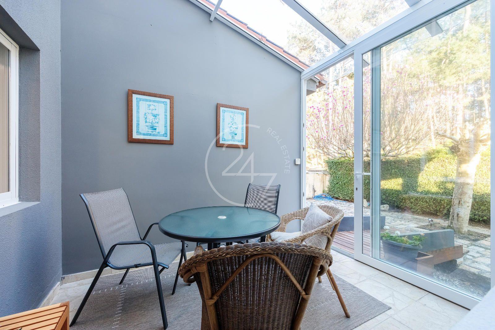 Chalet en Venta en Grove, O