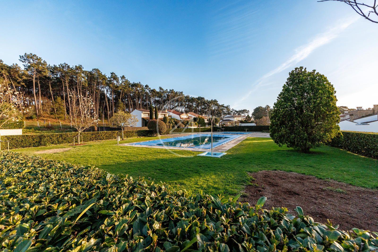 Chalet en Venta en Grove, O