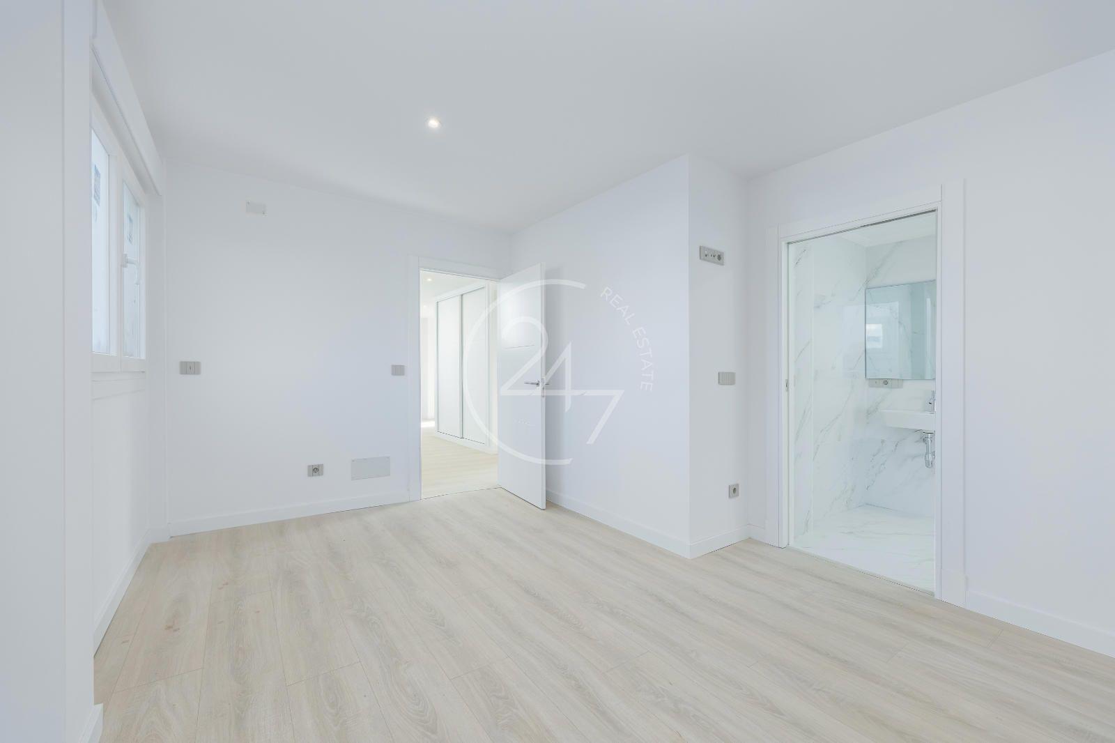 Chalet for Sale in Sanxenxo