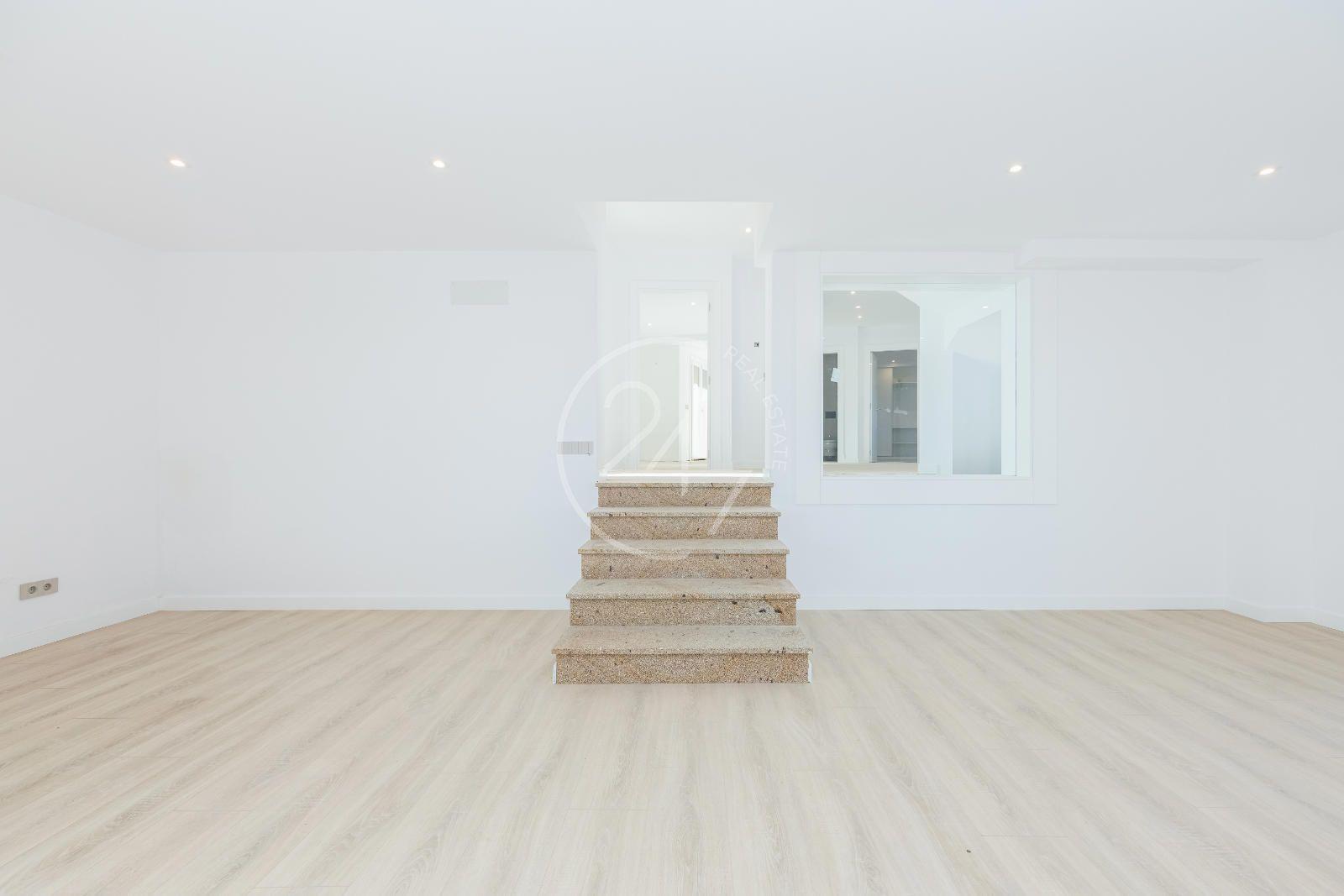 Chalet for Sale in Sanxenxo