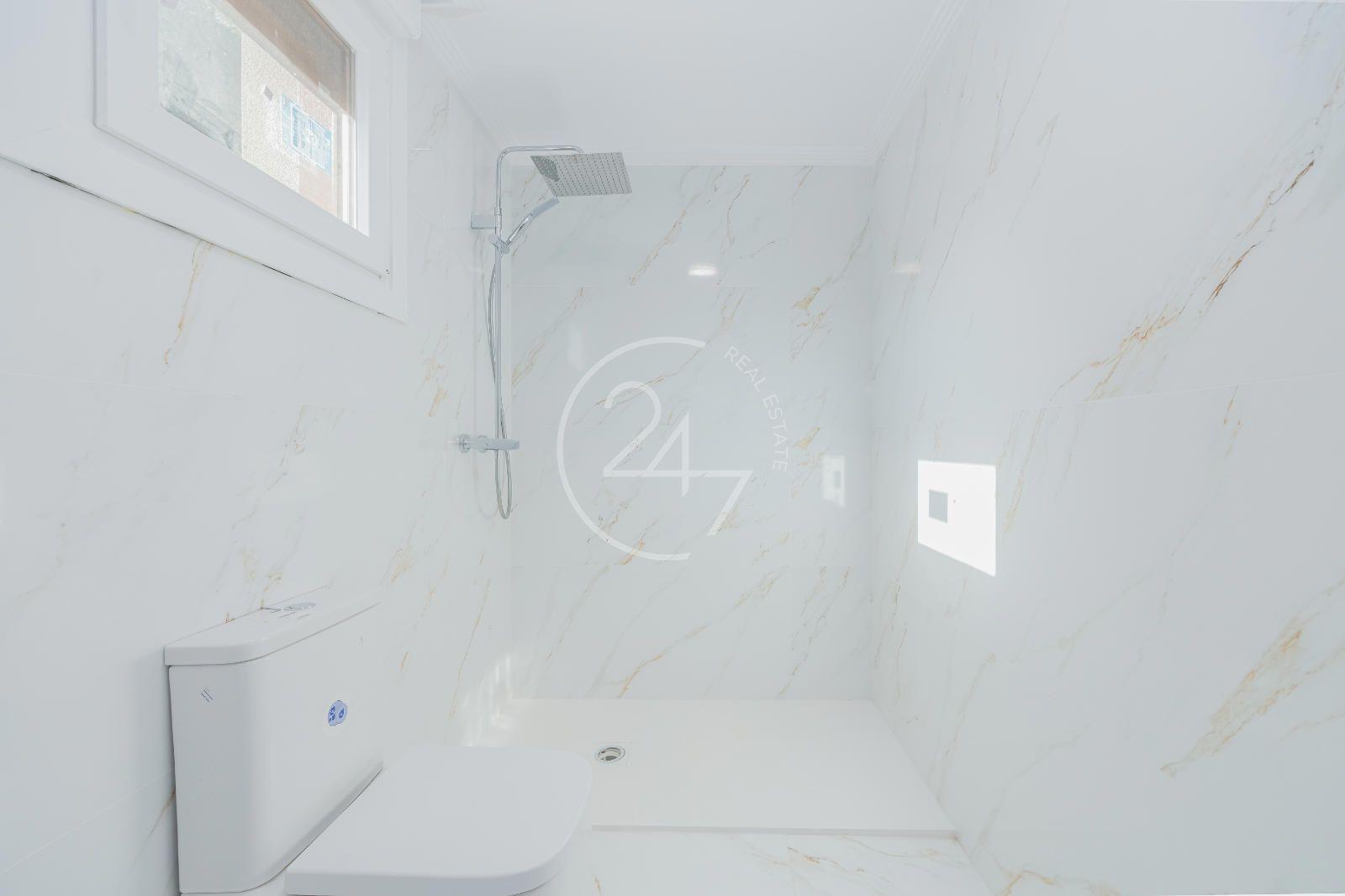 Chalet for Sale in Sanxenxo