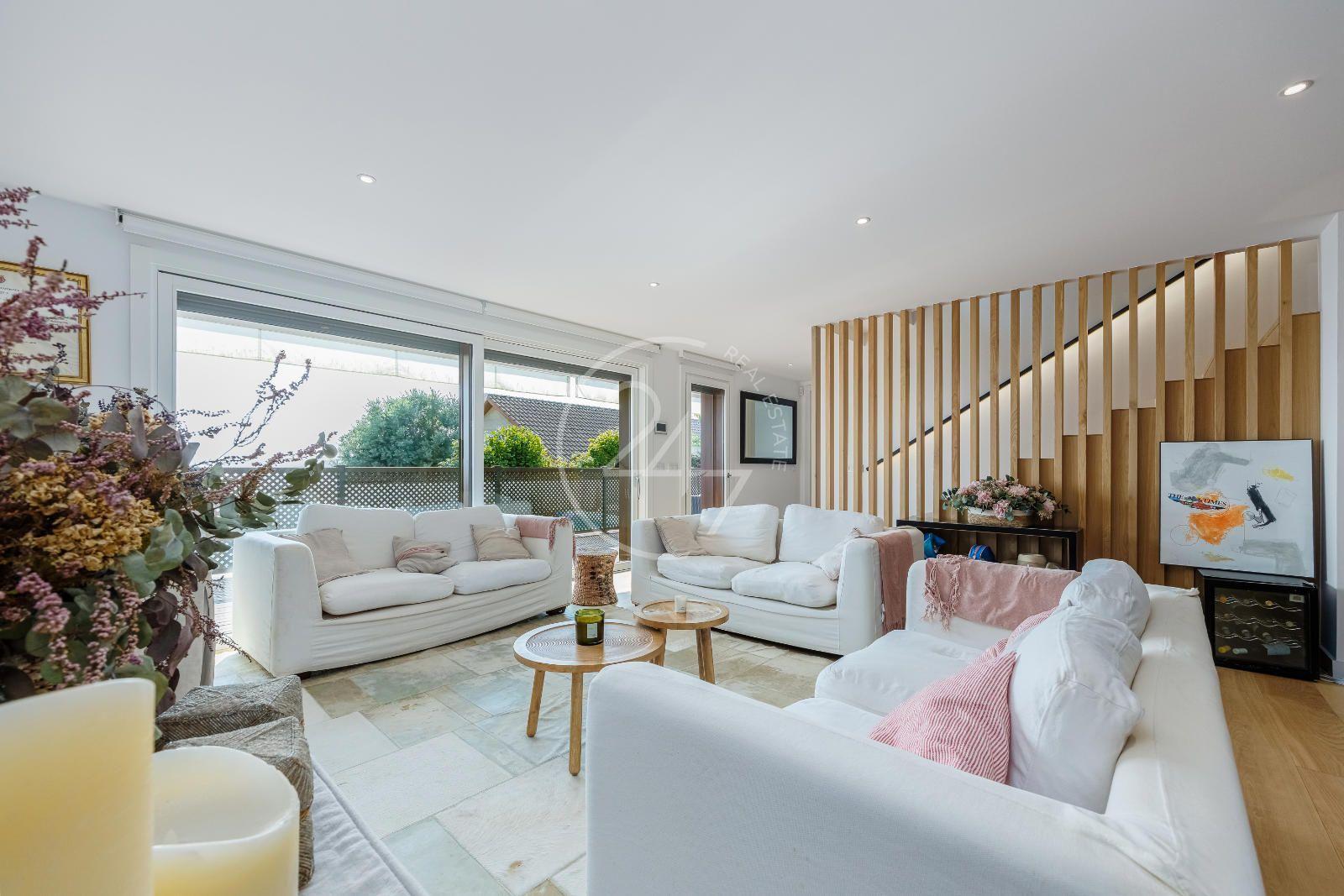 Chalet for Sale in Moaña