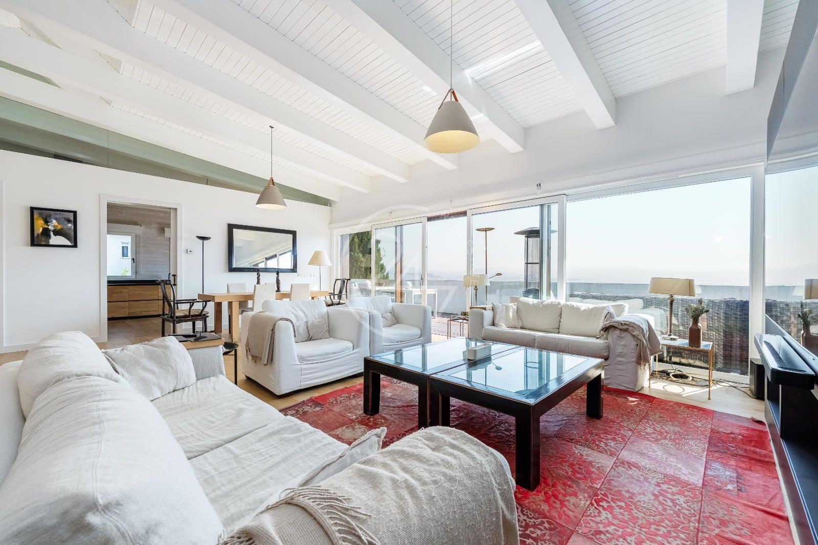 Chalet for Sale in Moaña