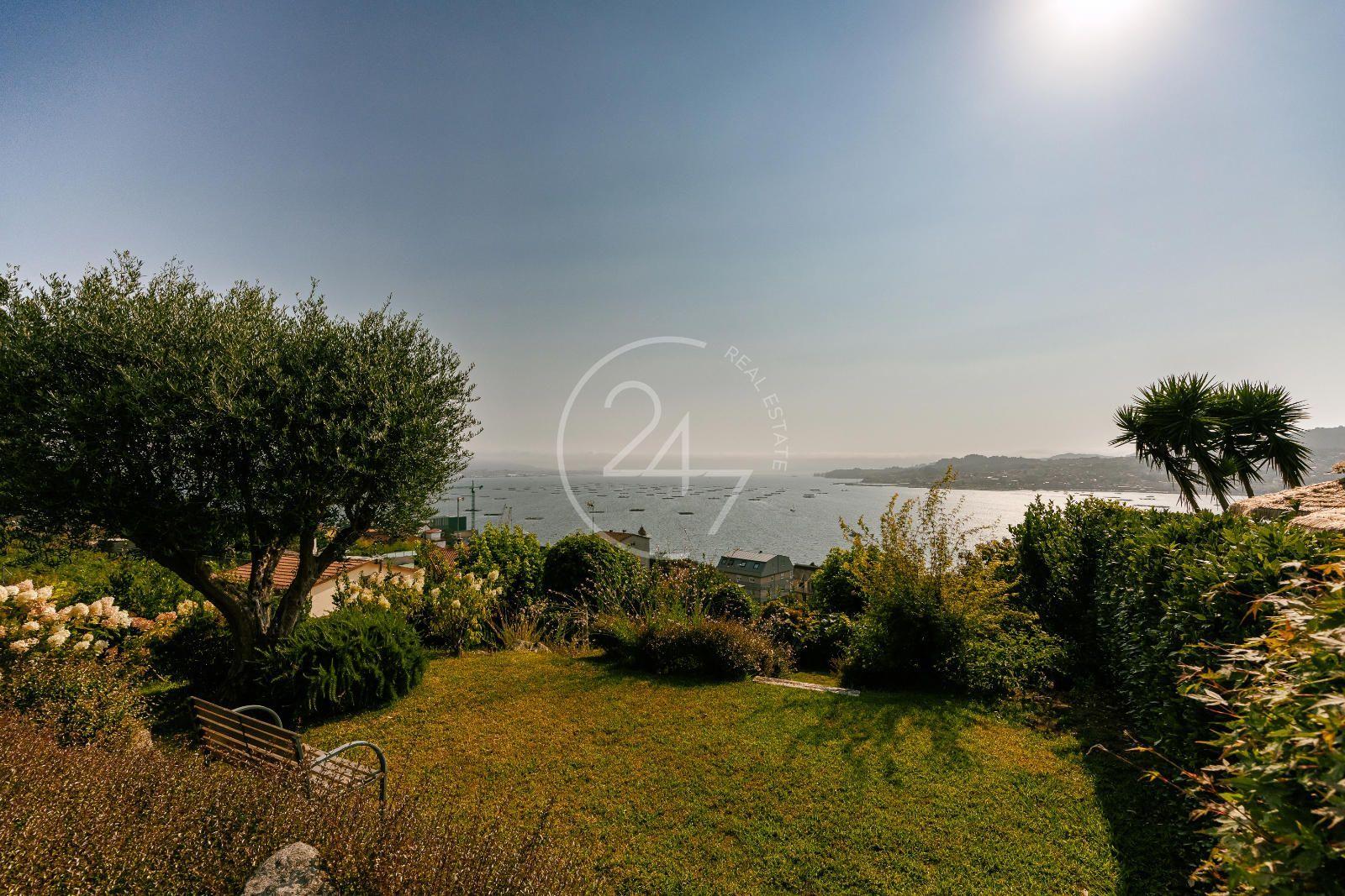 Chalet for Sale in Moaña