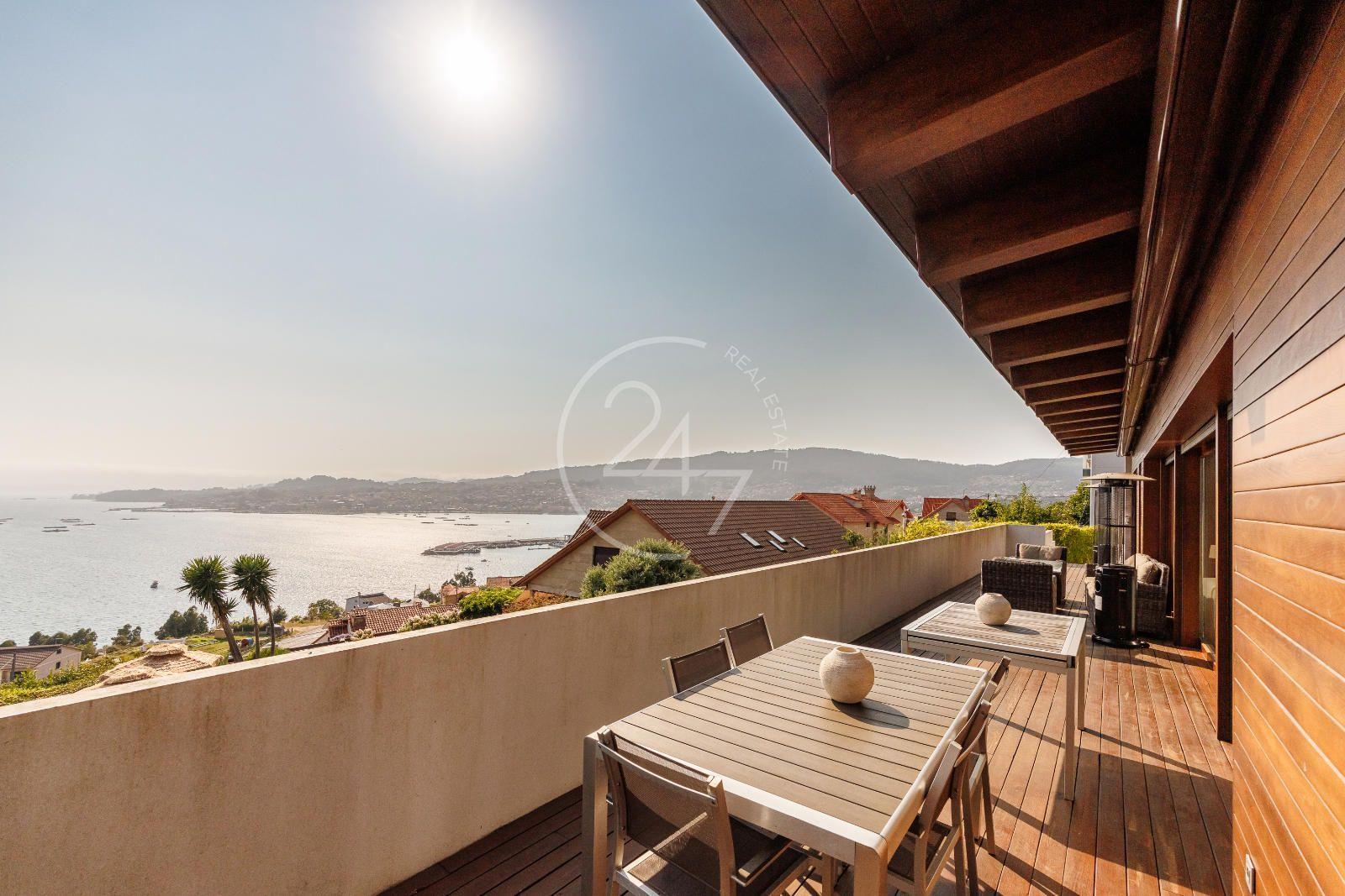 Chalet for Sale in Moaña