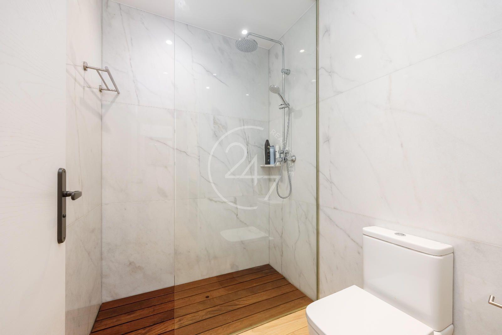 Chalet for Sale in Moaña