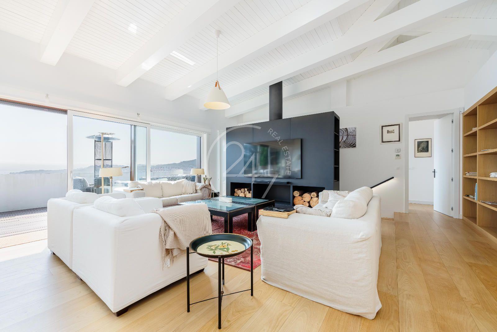 Chalet for Sale in Moaña