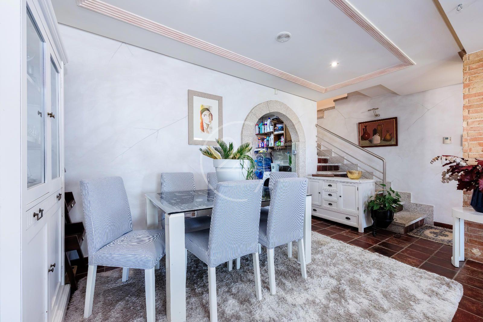 Chalet for Sale in Nigrán