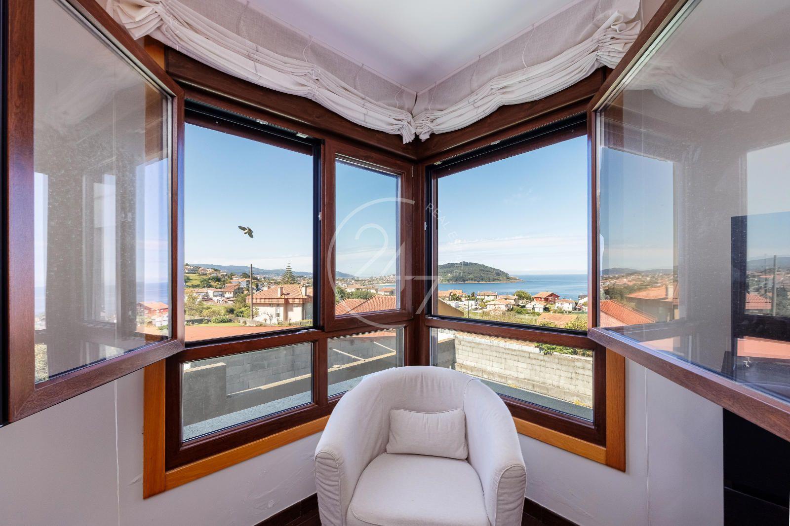 Chalet for Sale in Nigrán