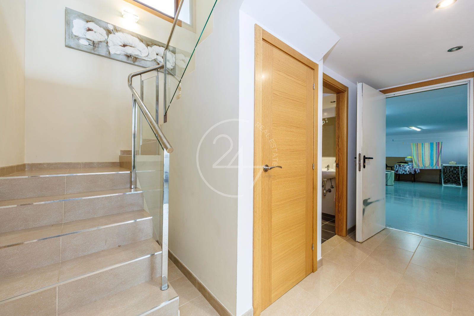 Chalet for Sale in Nigrán
