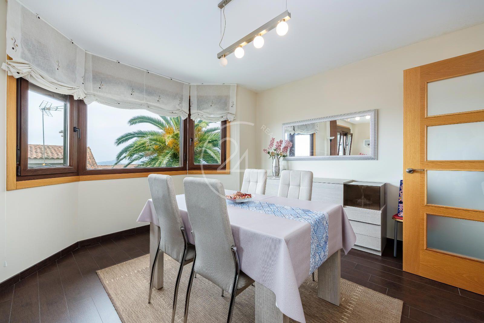 Chalet for Sale in Nigrán
