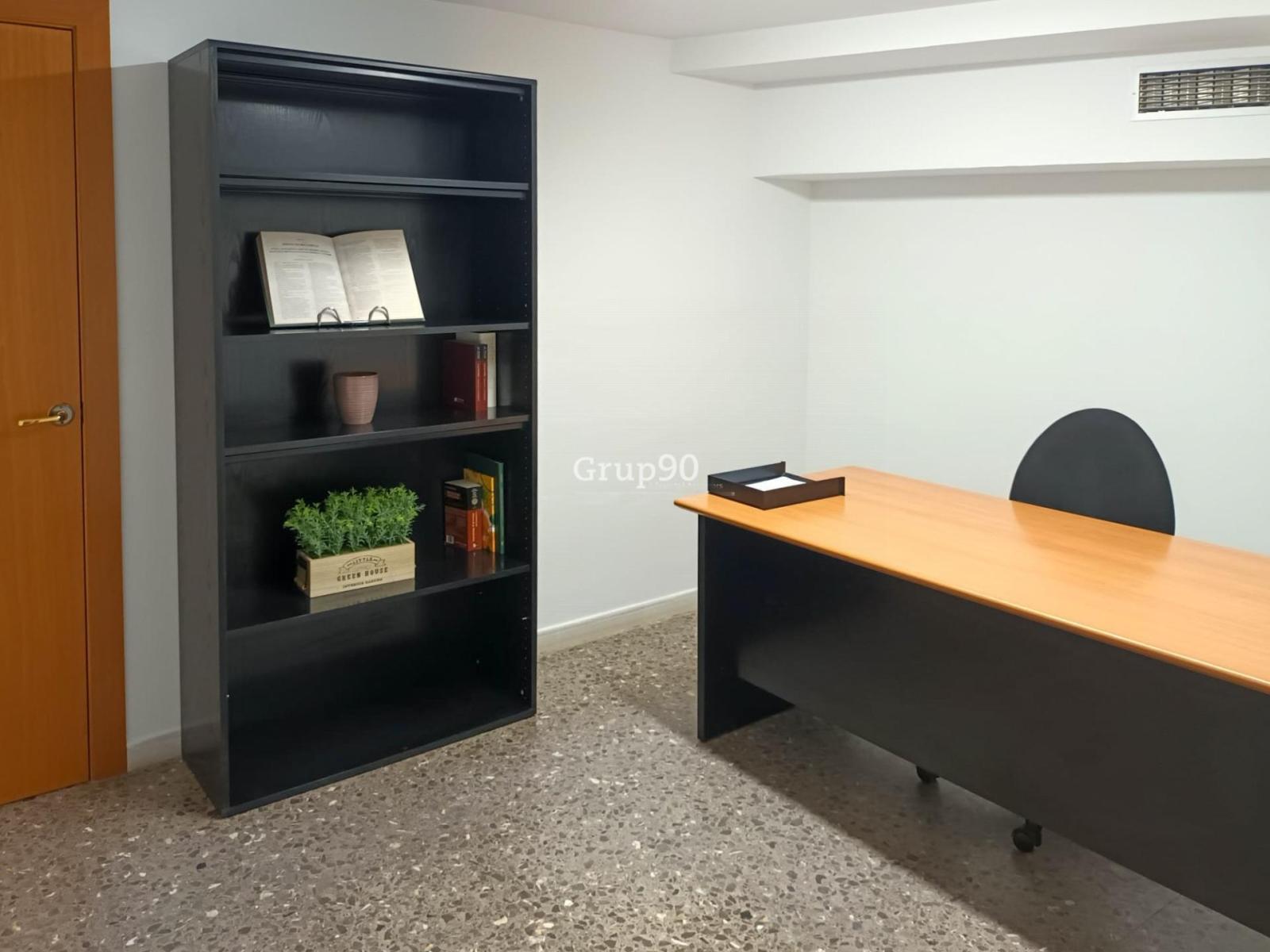 Office for Sale in Lleida