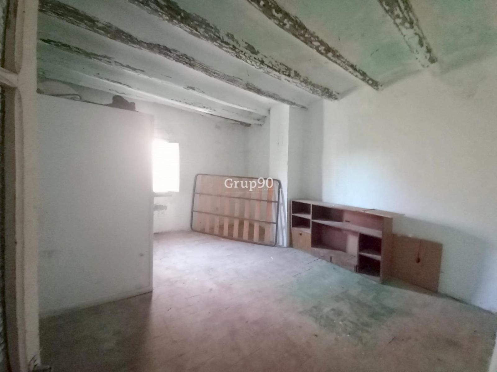 Plot for Sale in Cervera
