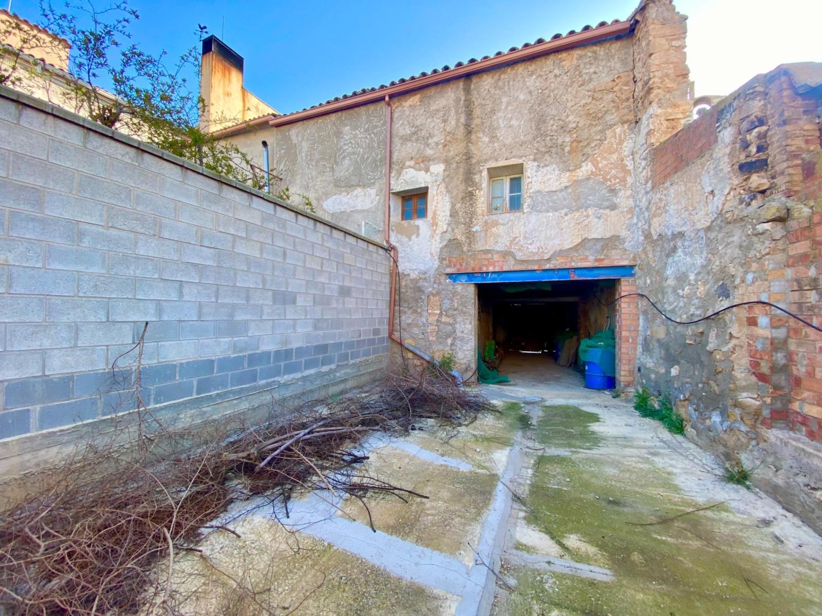 Casa Rural en Venta en Sarroca de Lleida