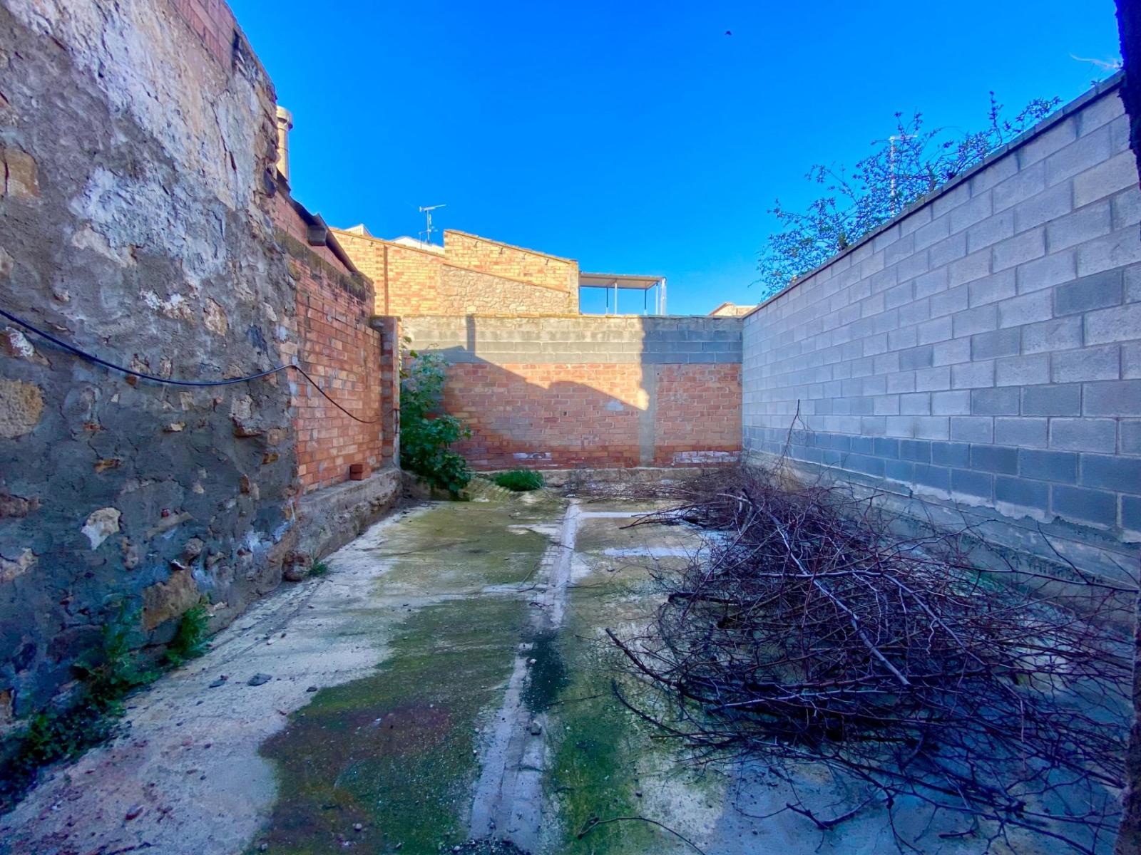 Casa Rural en Venta en Sarroca de Lleida
