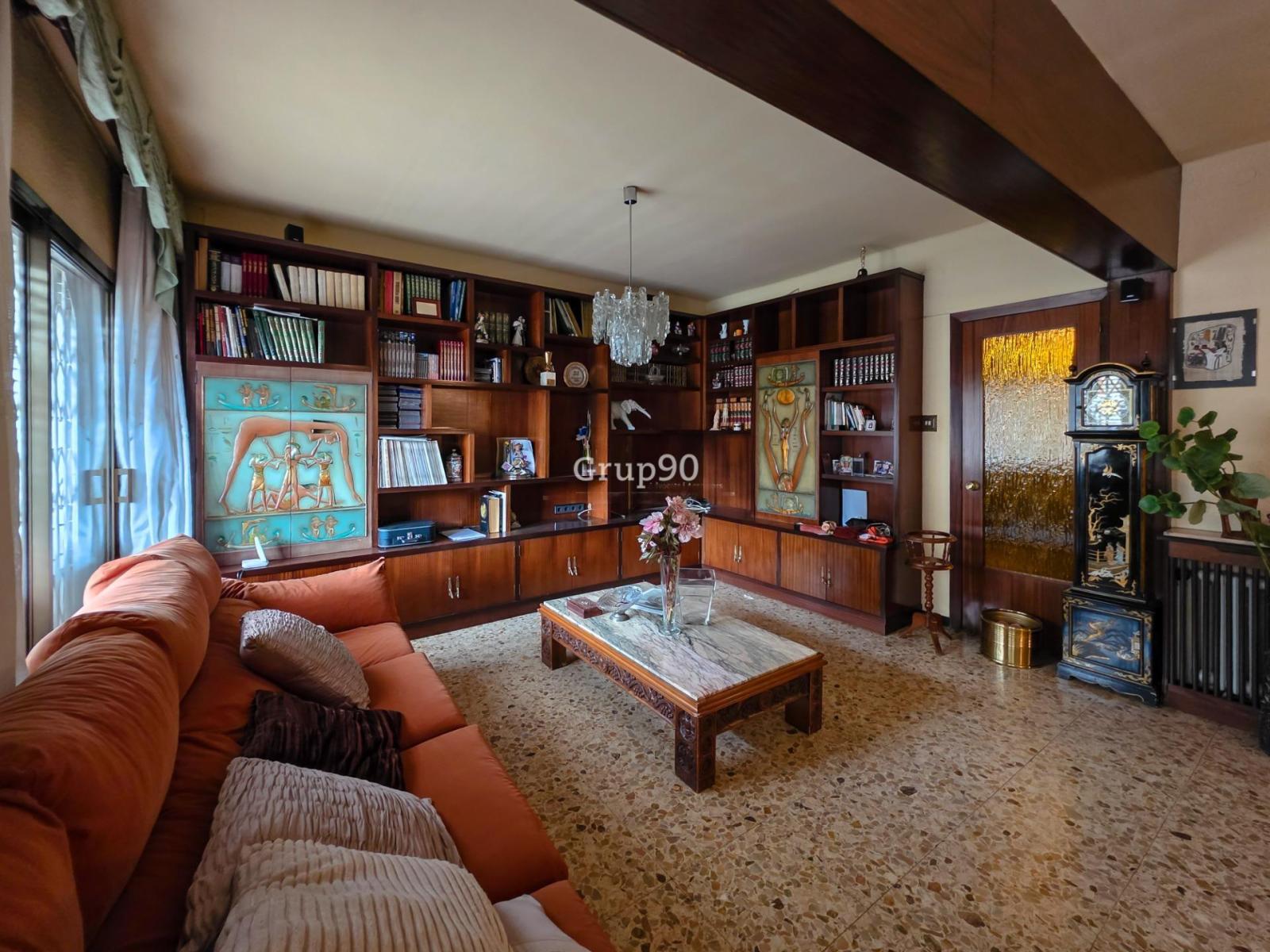 Flat for Sale in Lleida