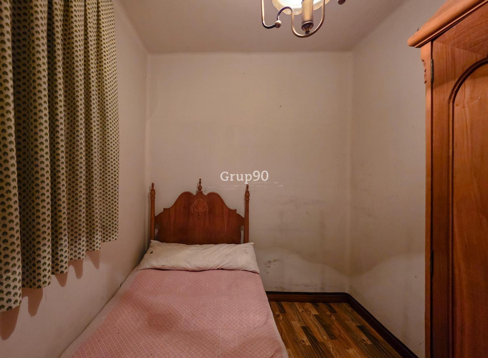 Building for Sale in Lleida