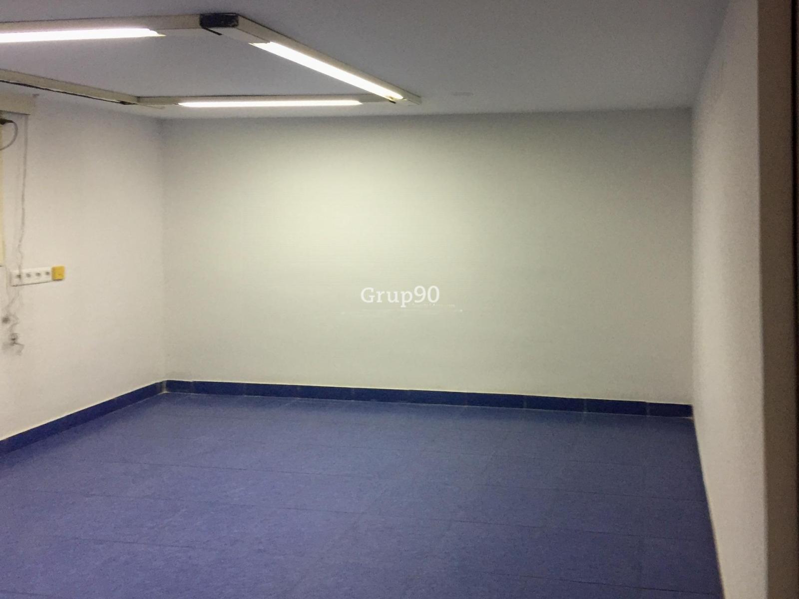 Premise for Sale in Lleida