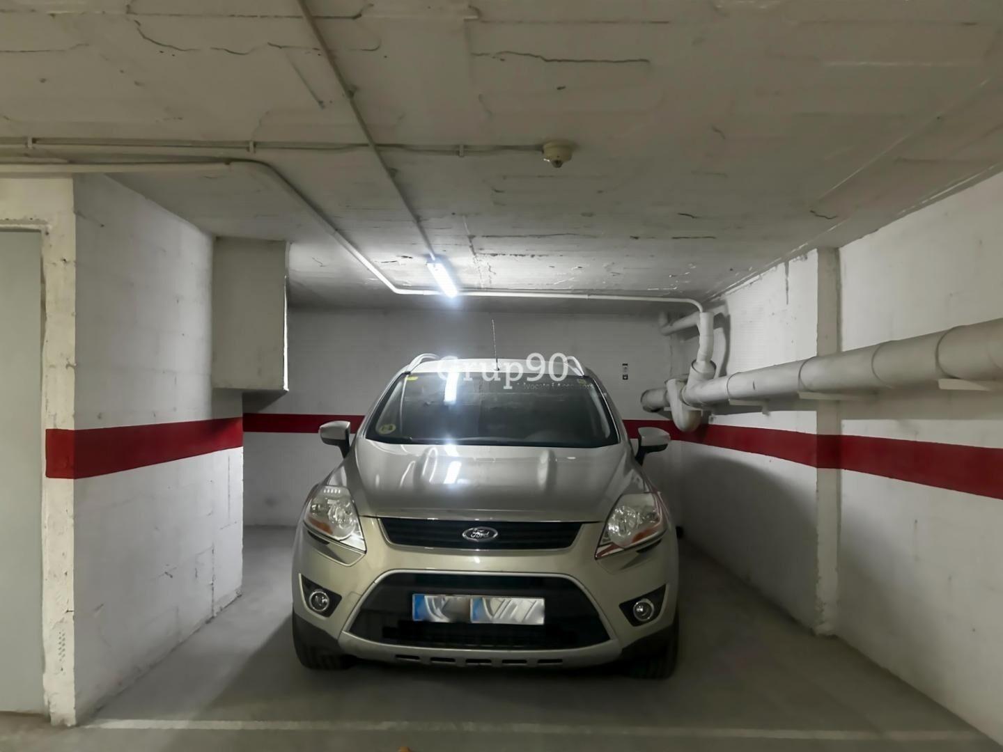 Garage for Sale in Lleida