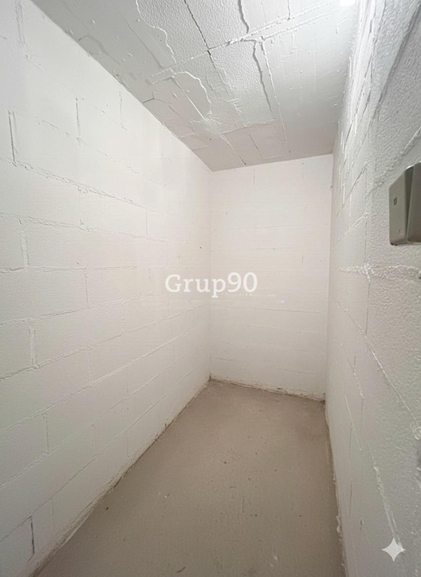 Garage for Sale in Lleida