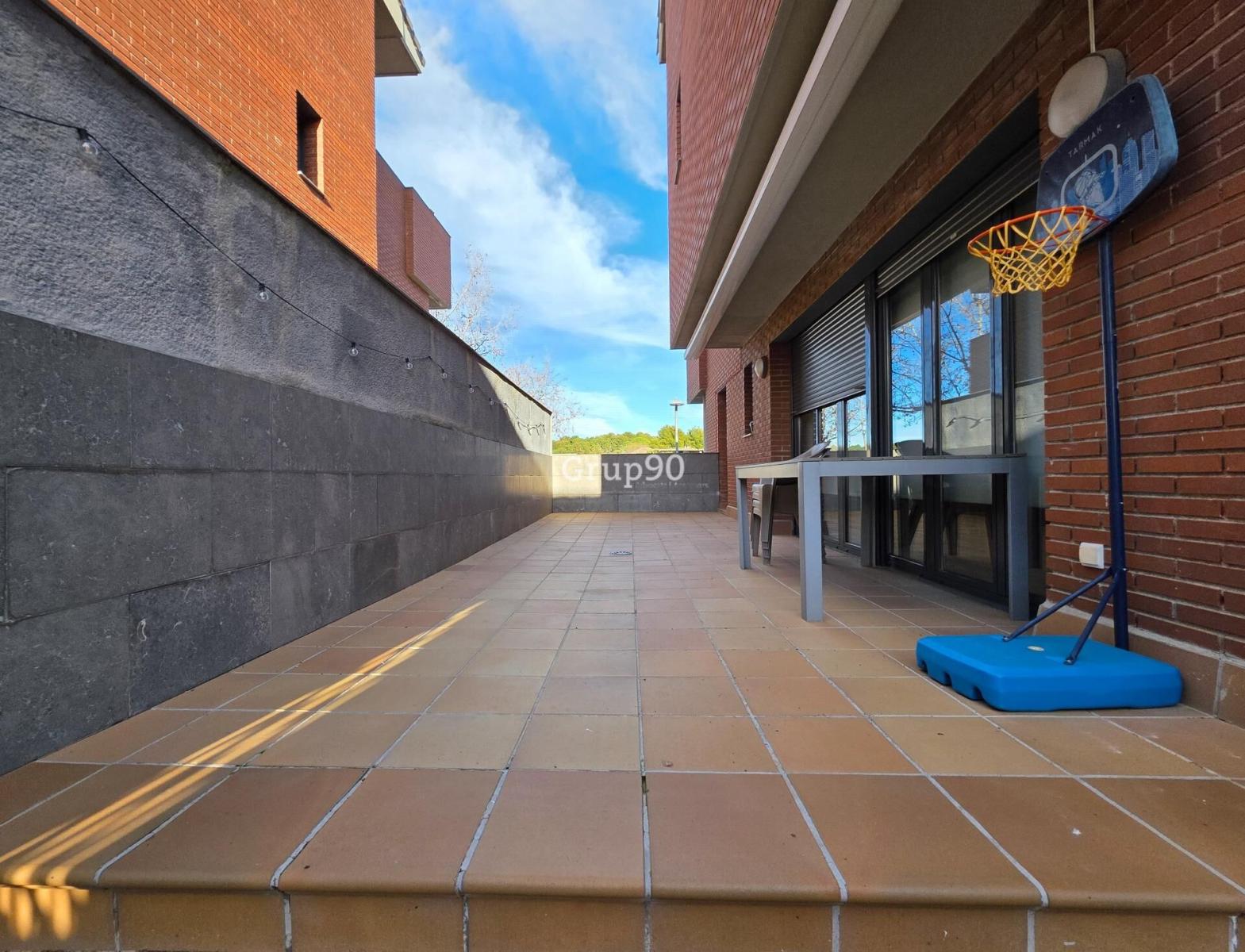 Semi-detached House for Sale in Lleida