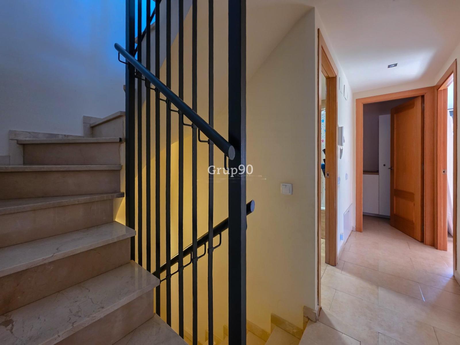 Semi-detached House for Sale in Lleida