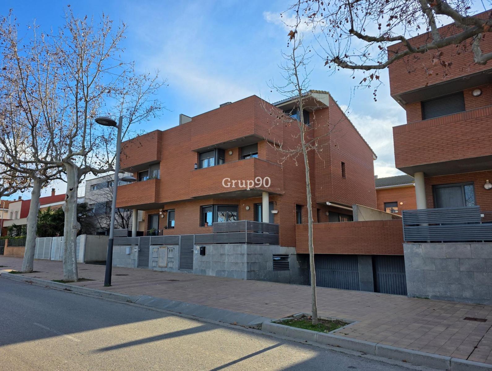 Semi-detached House for Sale in Lleida