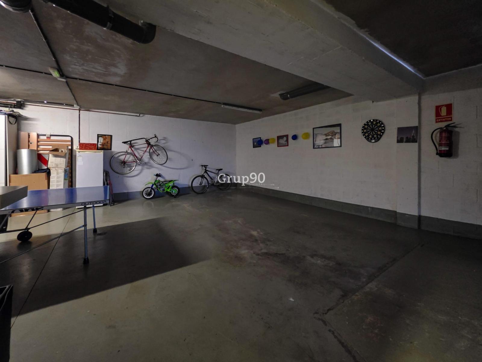 Semi-detached House for Sale in Lleida