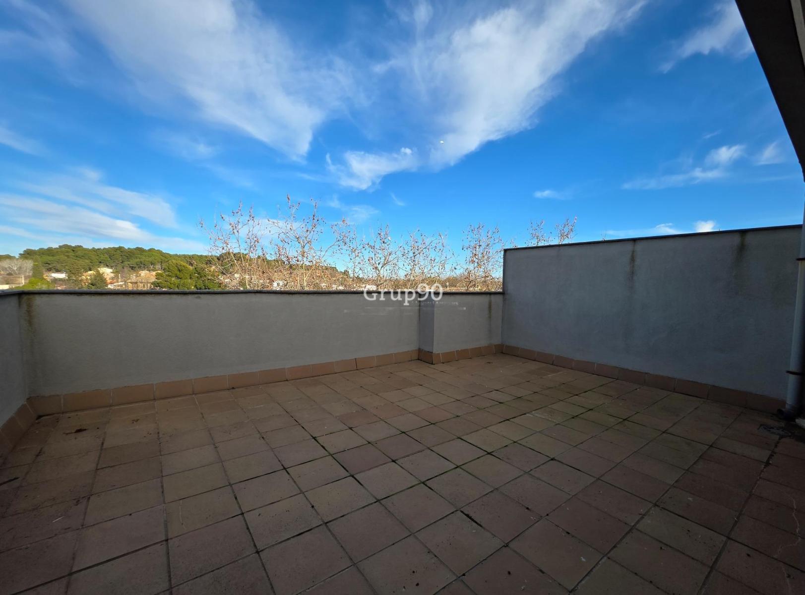 Semi-detached House for Sale in Lleida