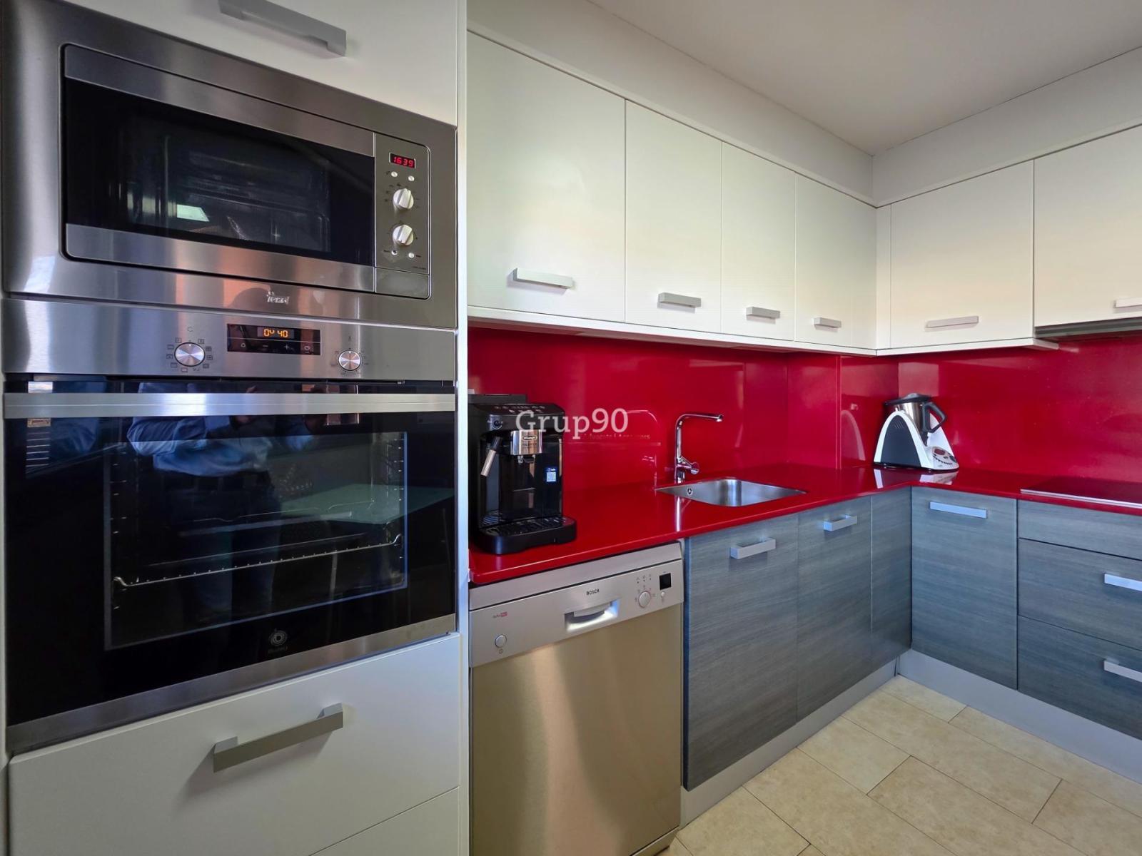 Semi-detached House for Sale in Lleida