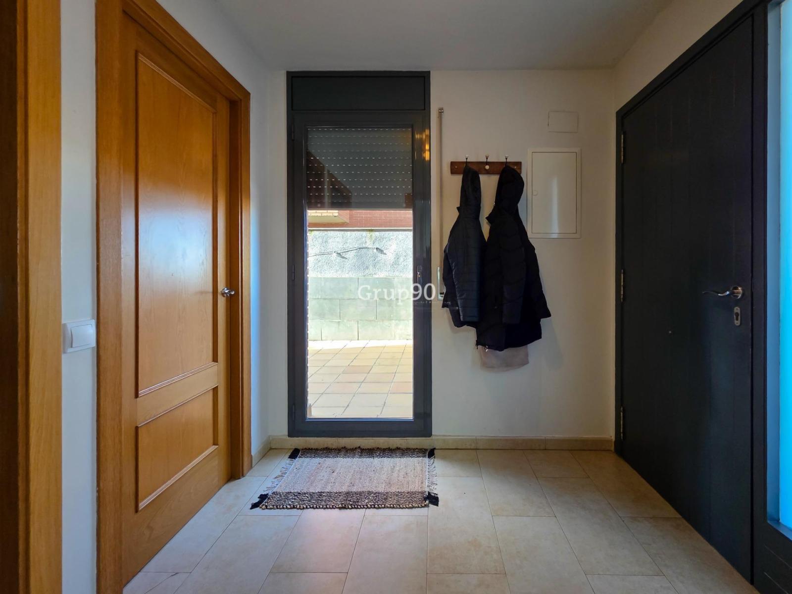 Semi-detached House for Sale in Lleida