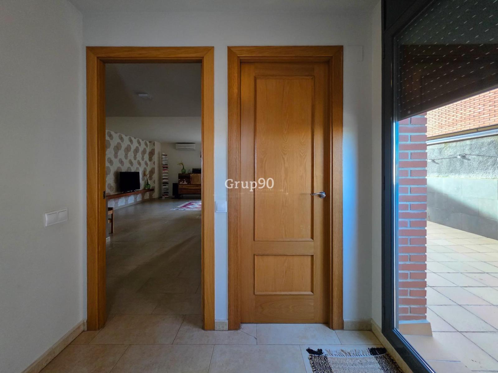 Semi-detached House for Sale in Lleida