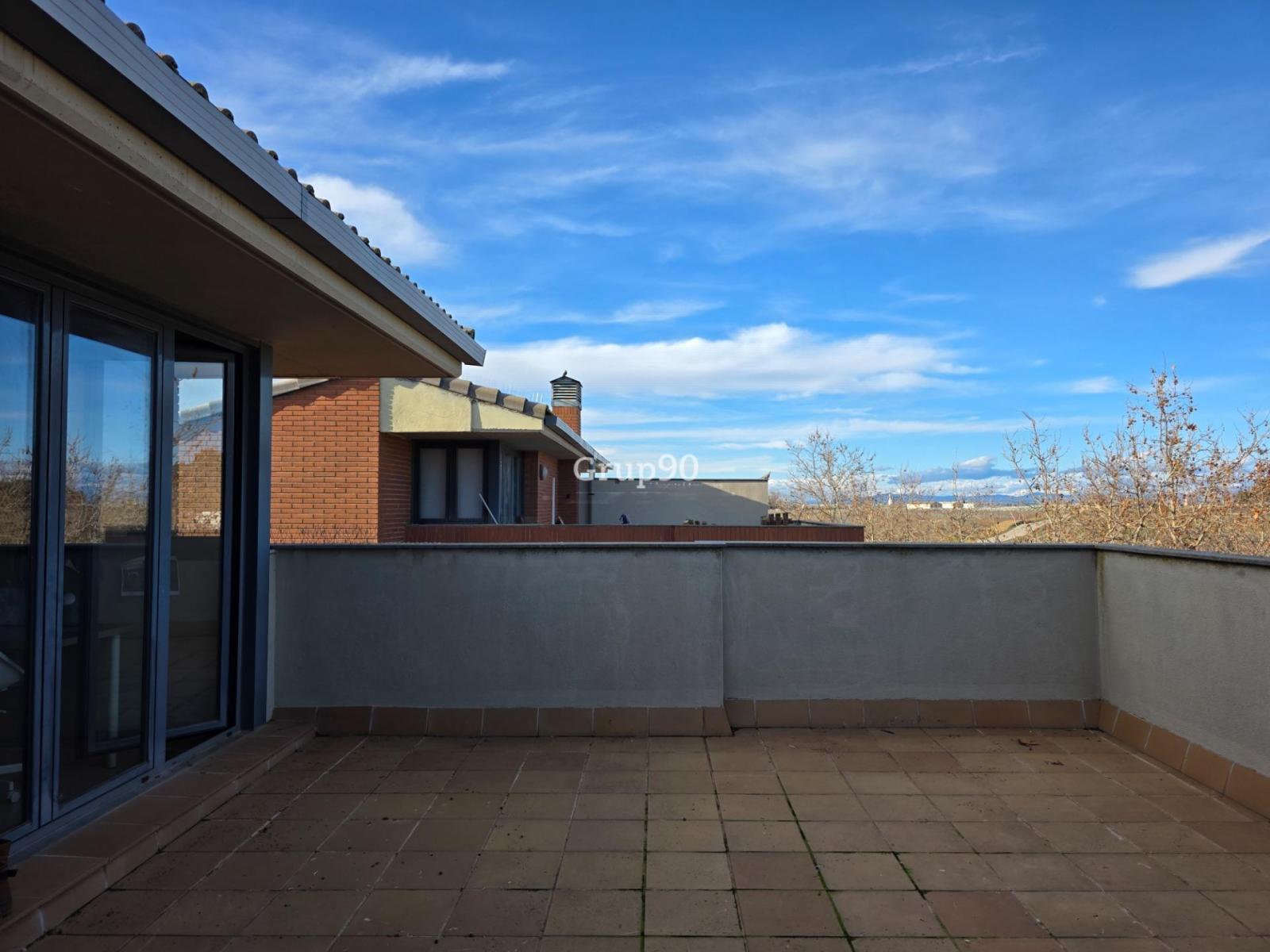 Semi-detached House for Sale in Lleida