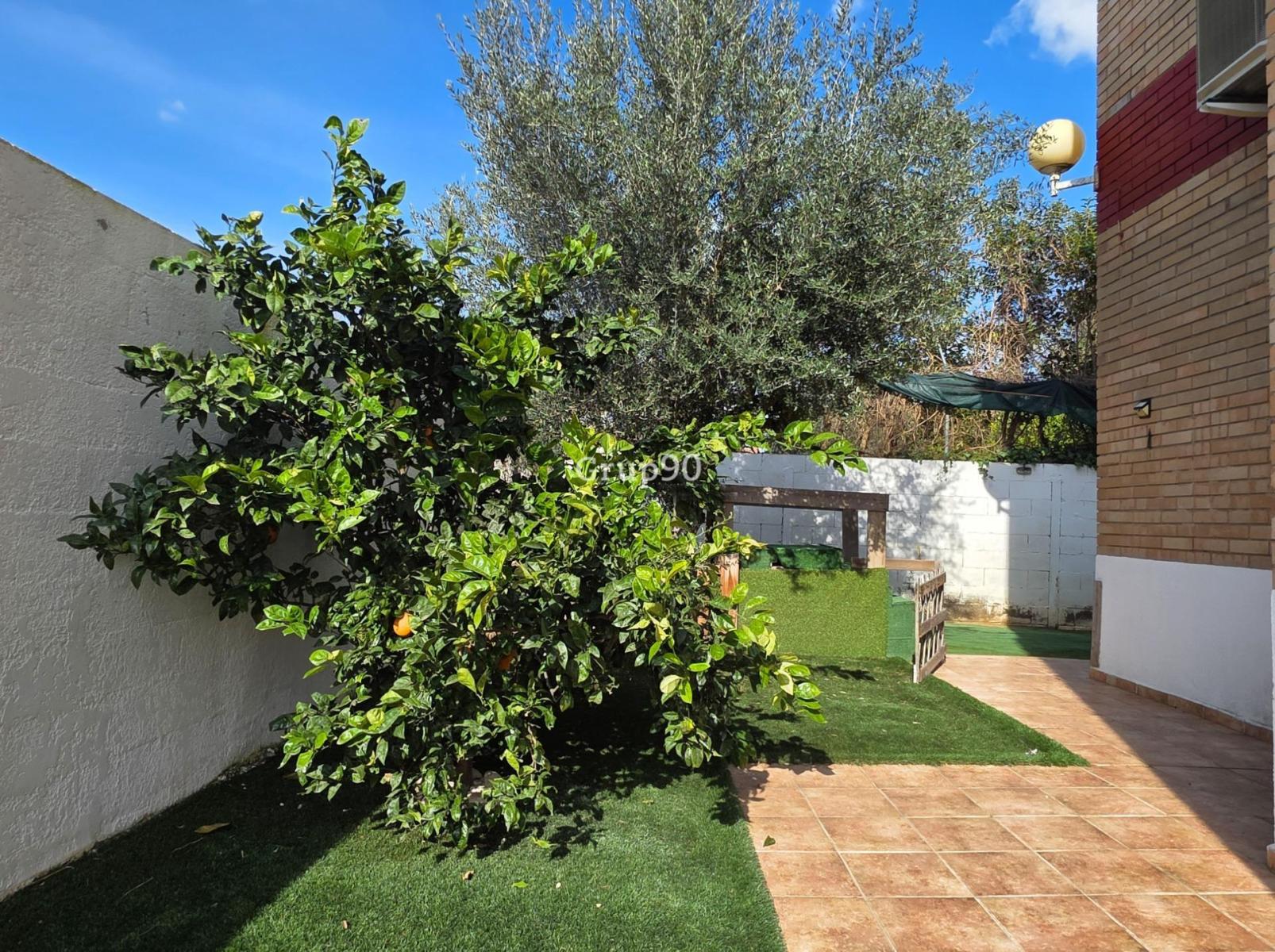 Chalet for Sale in Alpicat