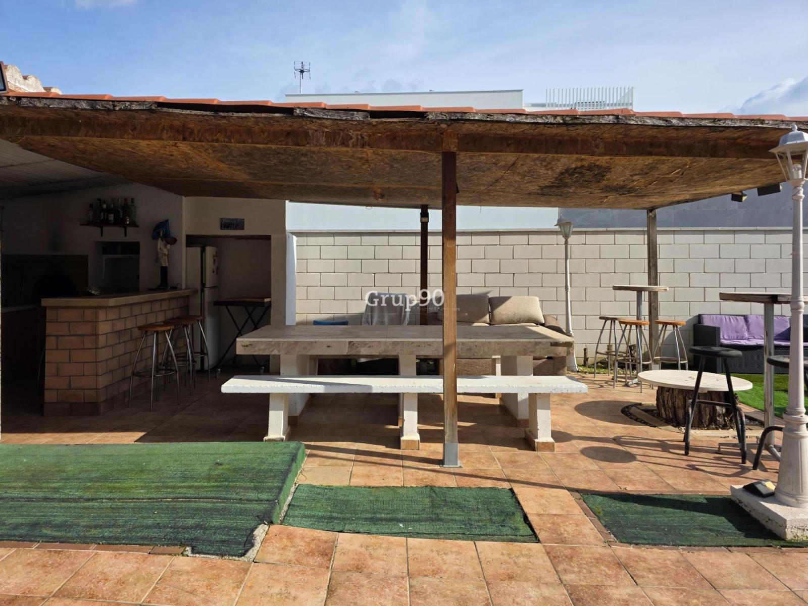 Chalet for Sale in Alpicat