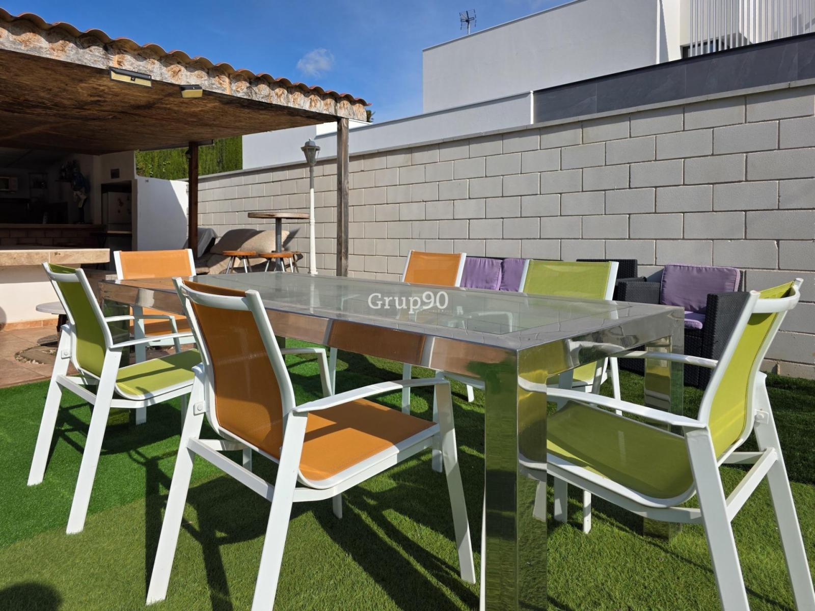 Chalet for Sale in Alpicat