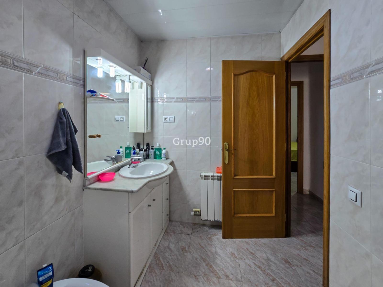 Flat for Sale in Lleida