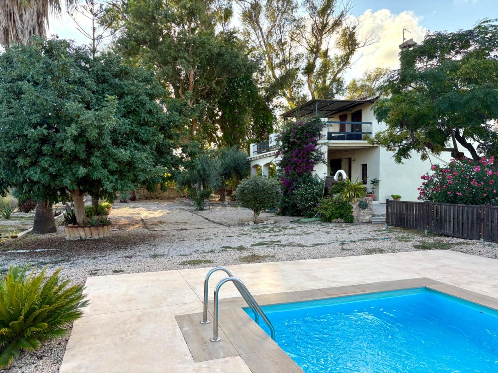 Casa Rural en Venta en Deltebre