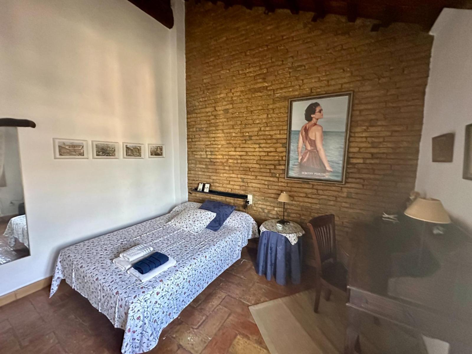 Casa Rural en Venta en Deltebre