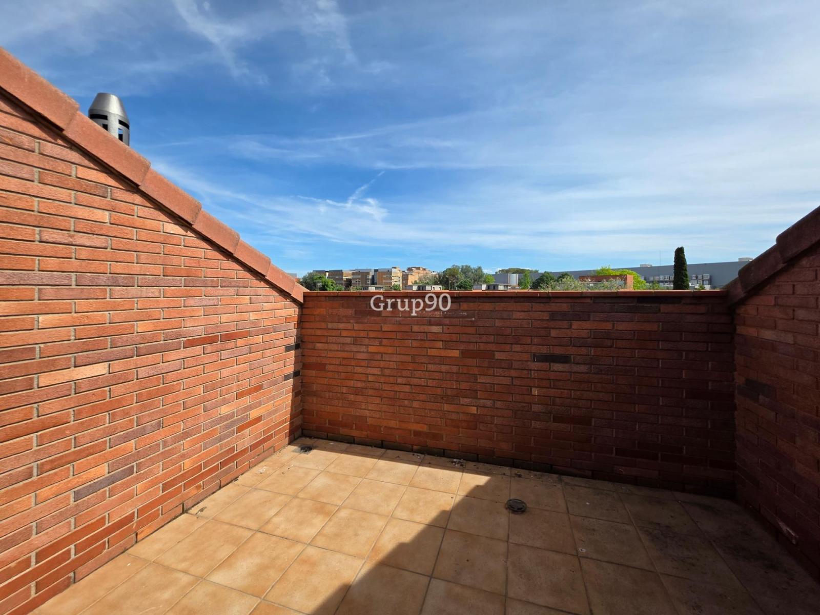 Chalet for Sale in Lleida