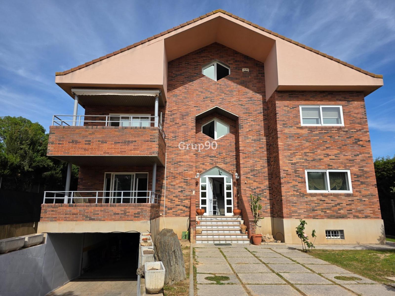 Chalet en Venta en Lleida