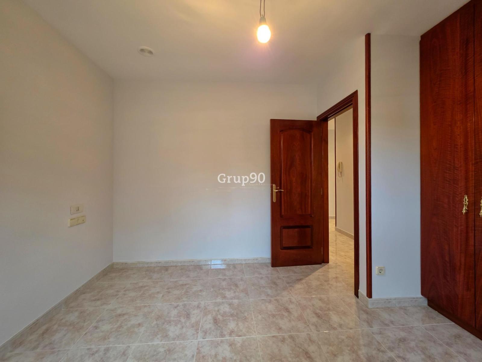 Chalet for Sale in Lleida