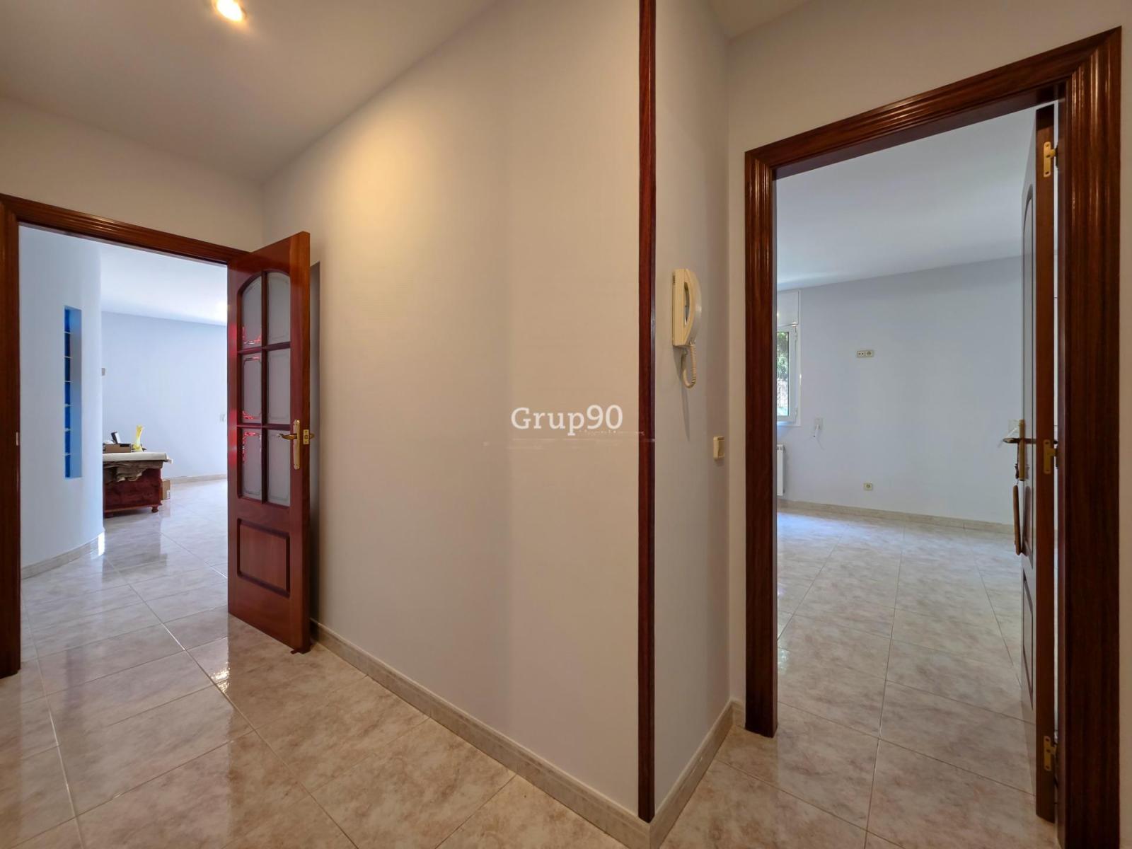 Chalet for Sale in Lleida