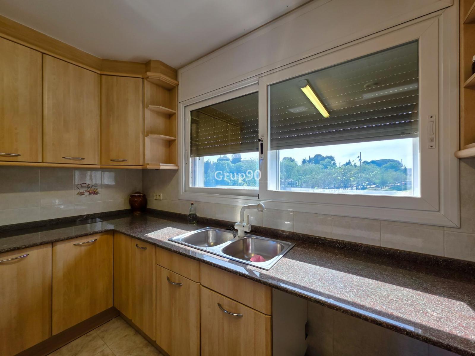 Chalet for Sale in Lleida